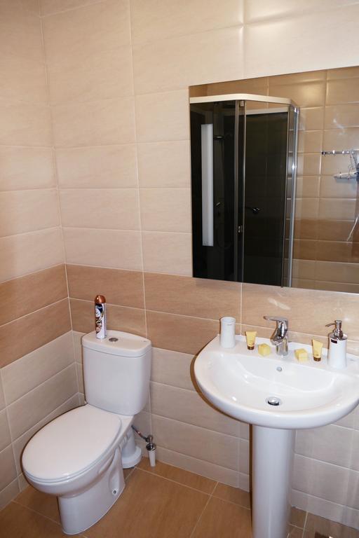 Комплекс Відпочинку Пампушка & Подушка Hotel Burlach'ya Balka Екстериор снимка