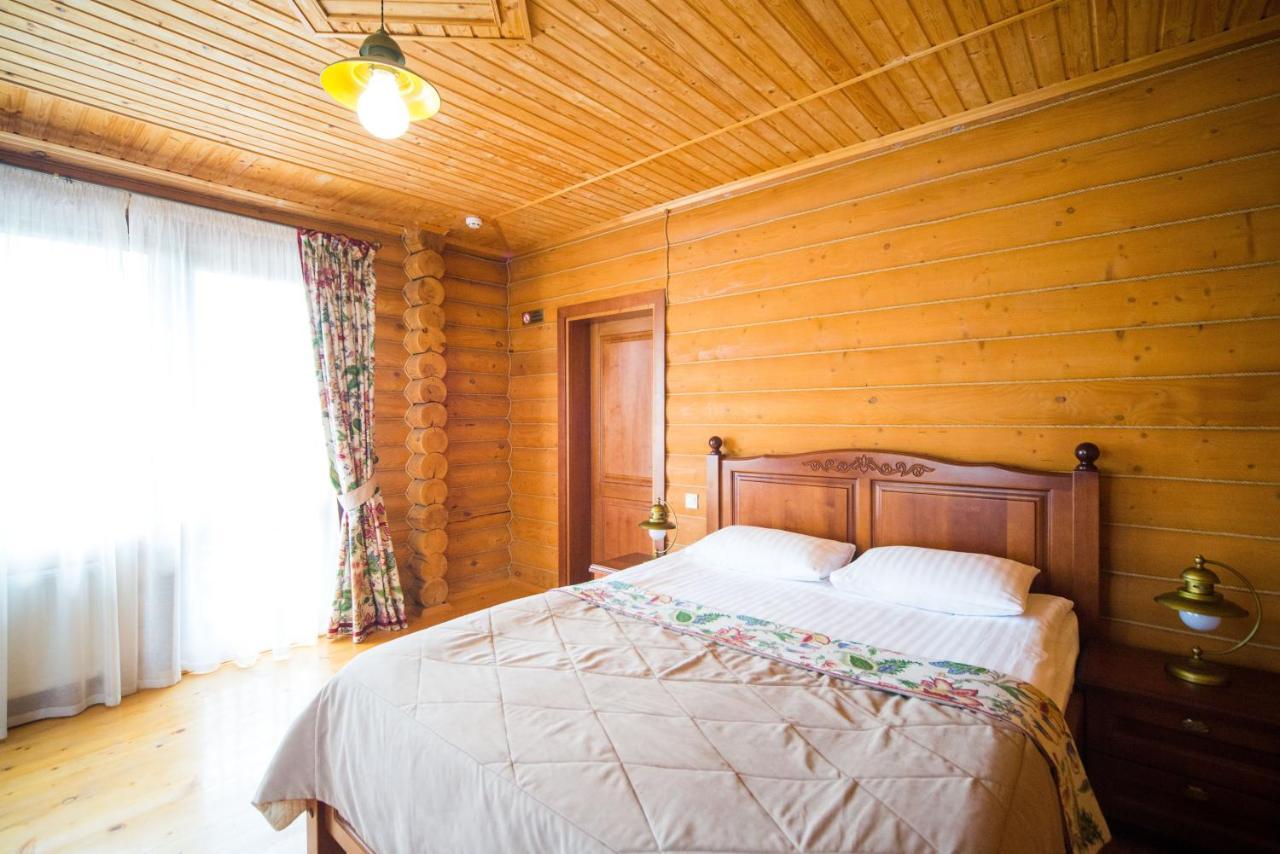 Комплекс Відпочинку Пампушка & Подушка Hotel Burlach'ya Balka Екстериор снимка