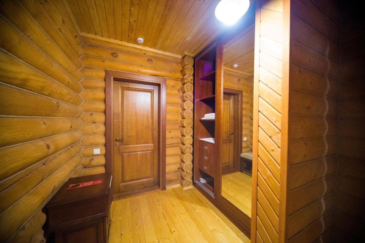 Комплекс Відпочинку Пампушка & Подушка Hotel Burlach'ya Balka Екстериор снимка